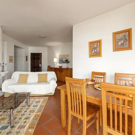 Sunset Bay Apartment *